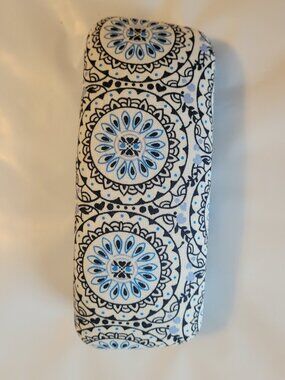 Vera Bradley Hard Eyeglass Case Blue Black Circles Mandala Pattern Never Used